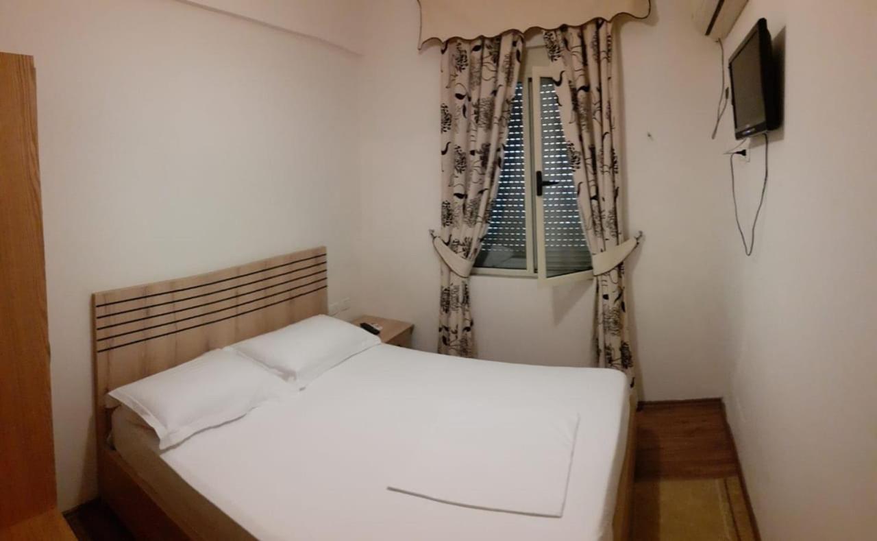 Hotel Permeti Bagian luar foto